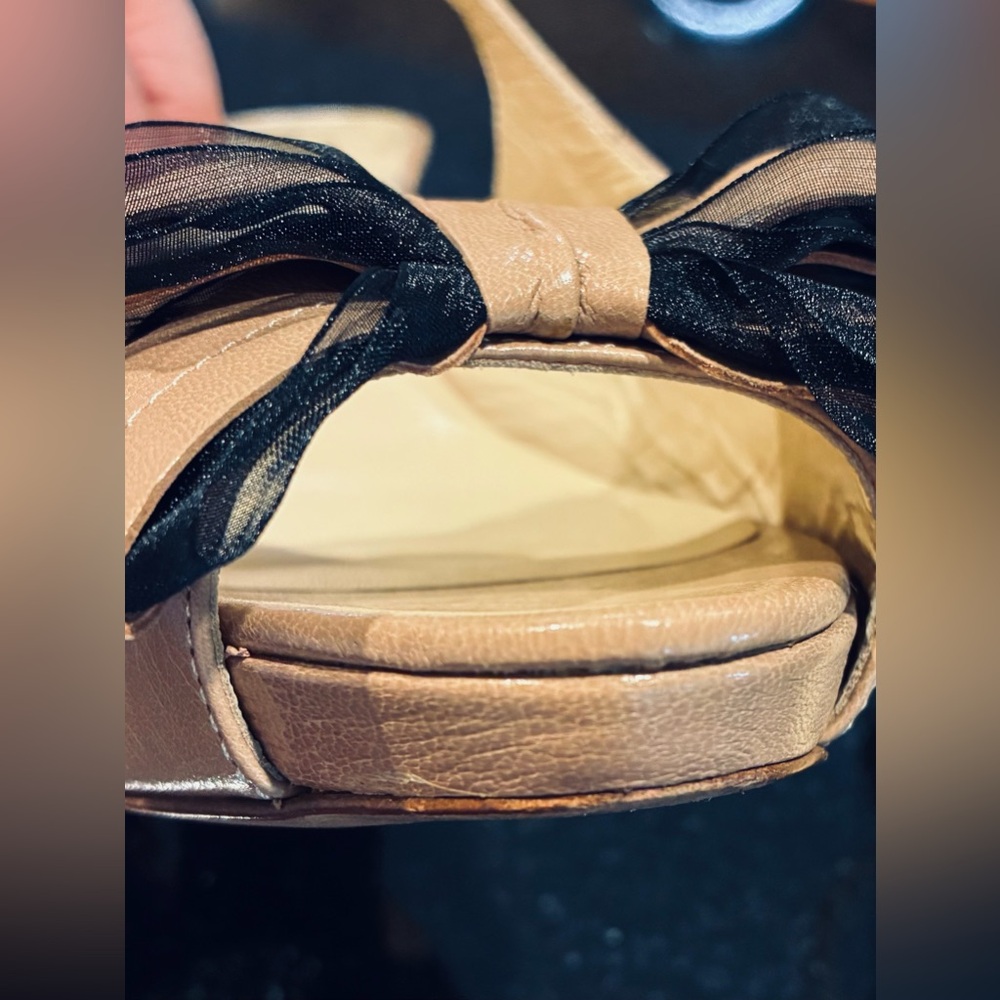 Kate Spade New York Billow Leather Slingback Heels Tan SZ. 7.5 Made In Italy - Picture 5 of 14